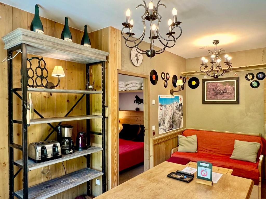 RisoulSki Antares Piscine et Sauna appartement pied des pistes 17