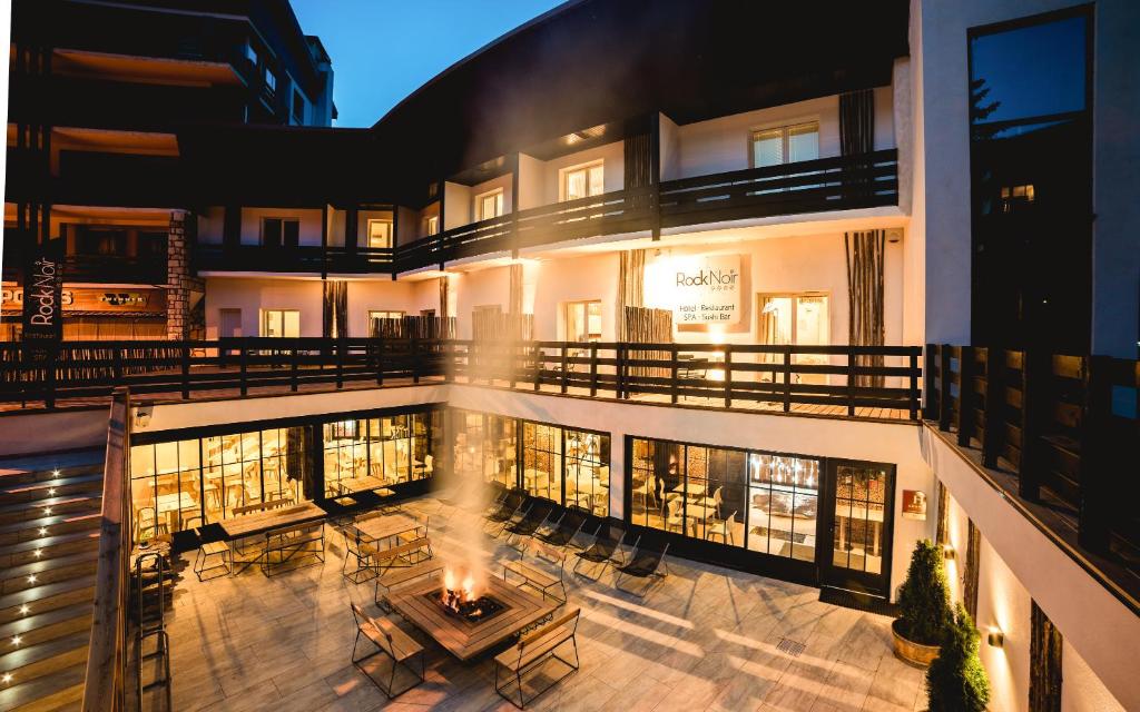 Rock Noir Spa hotel pied des pistes
