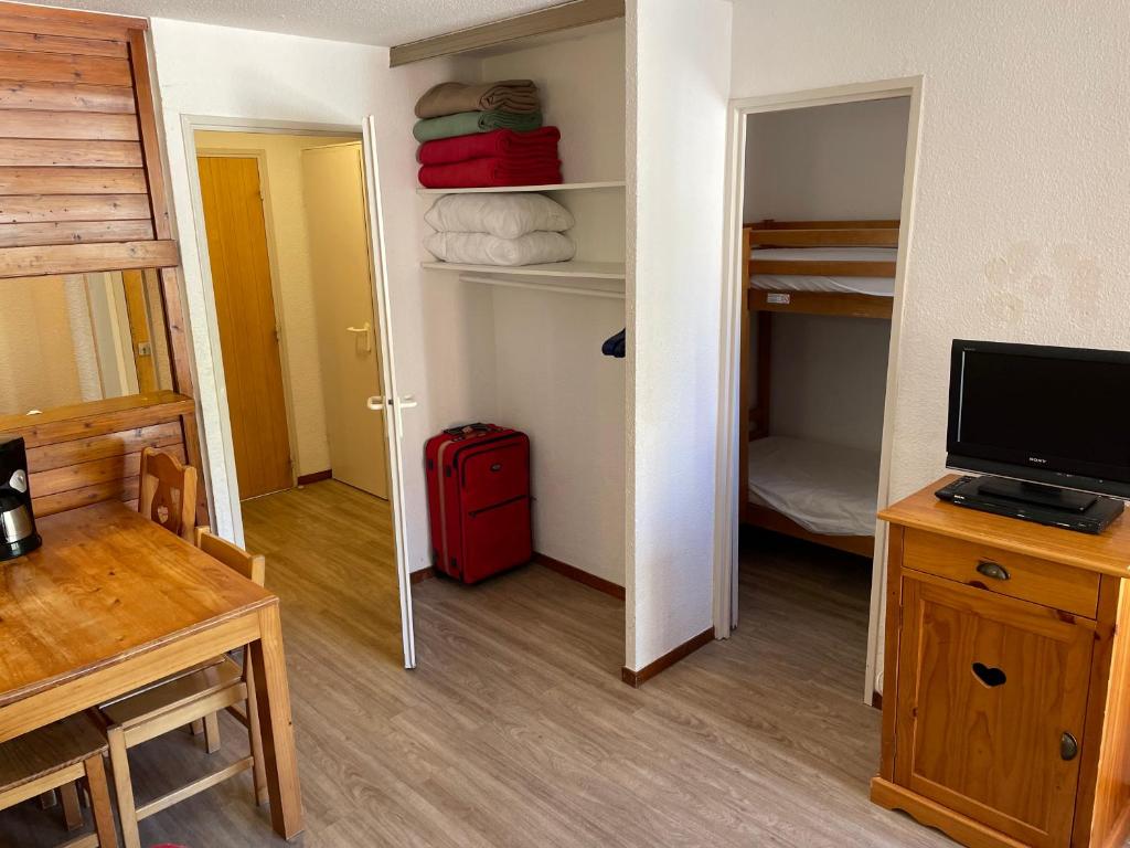 Rond point des pistes 21m pour 4 internet fibre smart TV appartement pied des pistes 9