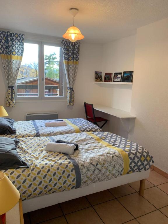 SERRE CHEVALIER 1200 appartement pied des pistes 1
