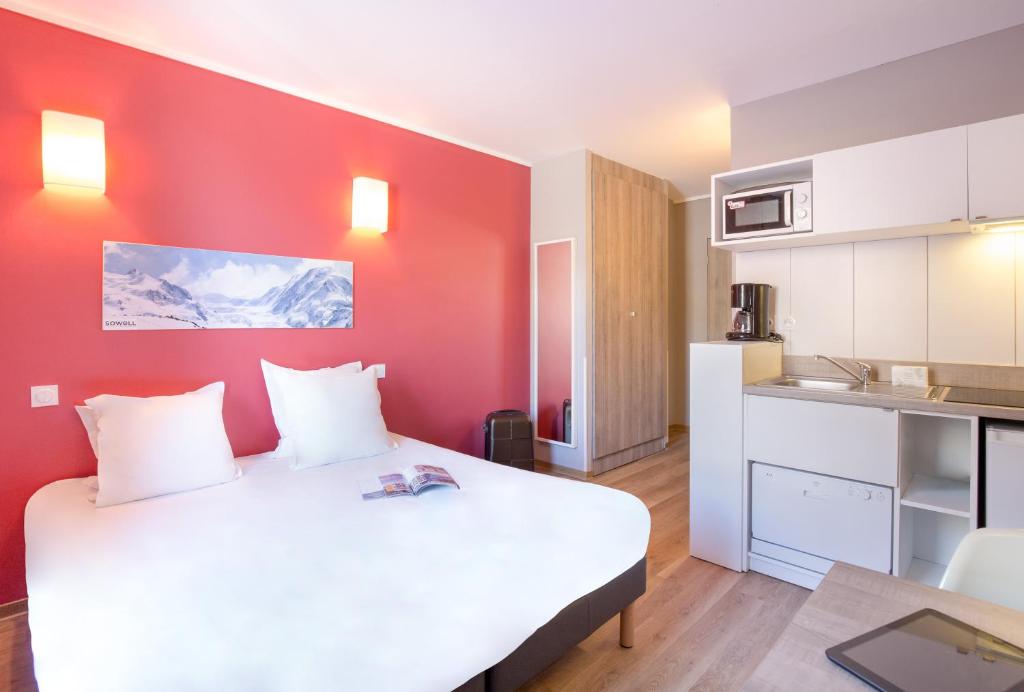 SOWELL RESIDENCES New Chastillon hotel pied des pistes 12