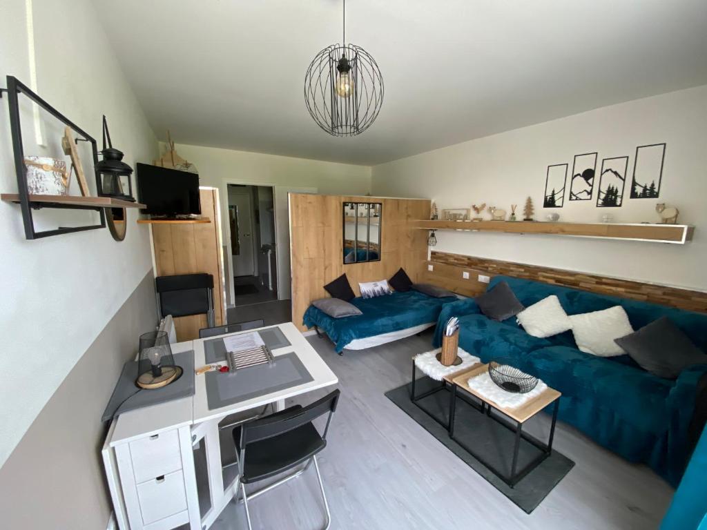 STUDIO AUX PIEDS DES PISTES appartement pied des pistes 3