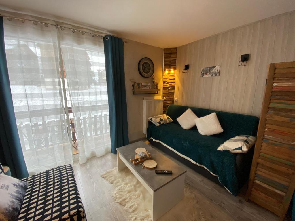 STUDIO COCOONING SUPERDEVOLUY PIED DES PISTES appartement pied des pistes 1