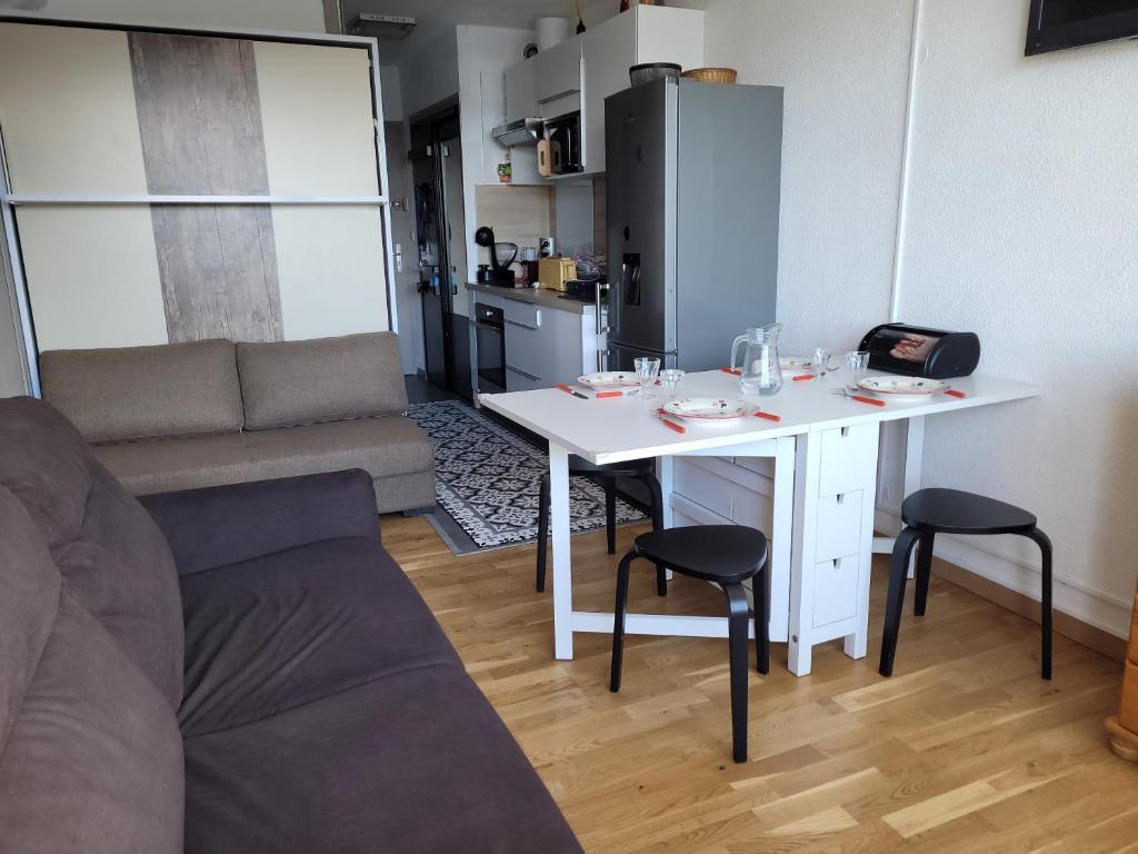 STUDIO plein sud Les Arolles Balcon de VILLARD DE LANS appartement pied des pistes 14