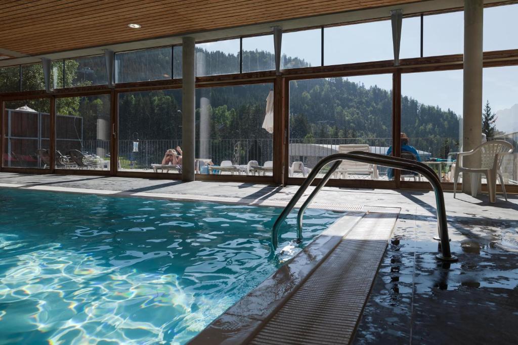 SUNWEB Timberlodge hotel pied des pistes 1