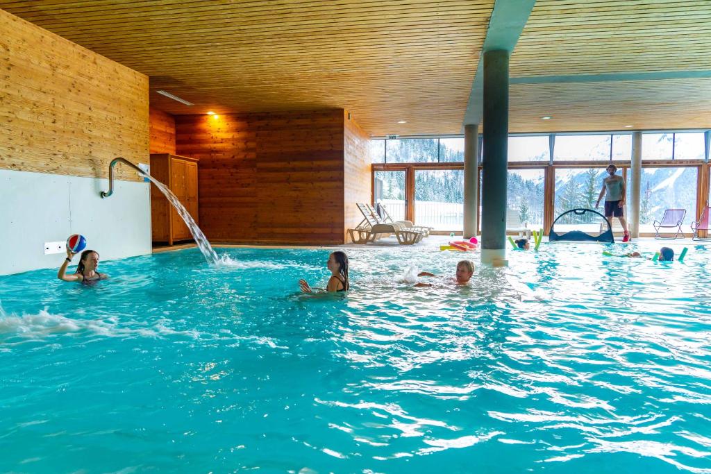 SUNWEB Timberlodge hotel pied des pistes 14