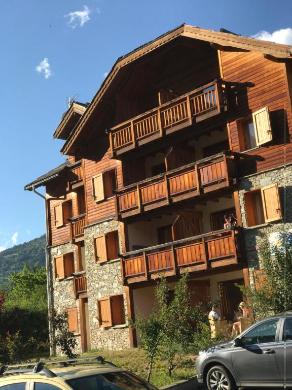 Serre Chevalier Chantemerle Eterlou appartement pied des pistes 10