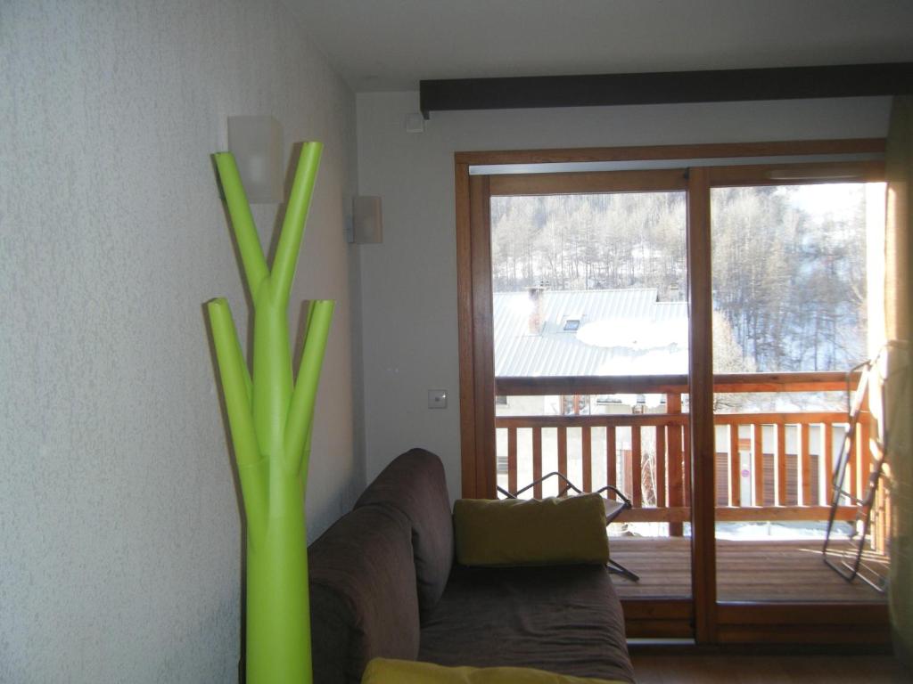 Serre Chevalier Chantemerle Eterlou appartement pied des pistes 2