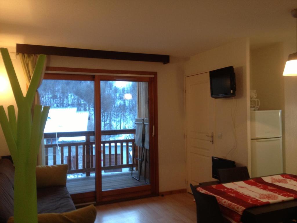Serre Chevalier Chantemerle Eterlou appartement pied des pistes 9