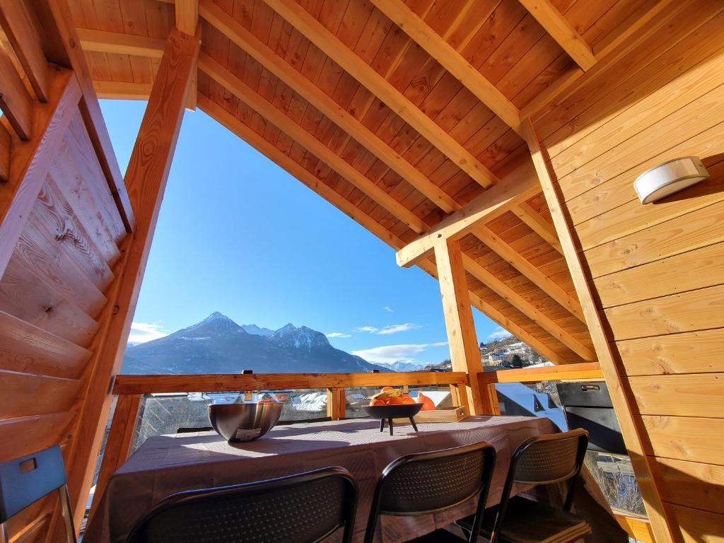 Serre Chevalier facon chalet luxe appartement pied des pistes 5