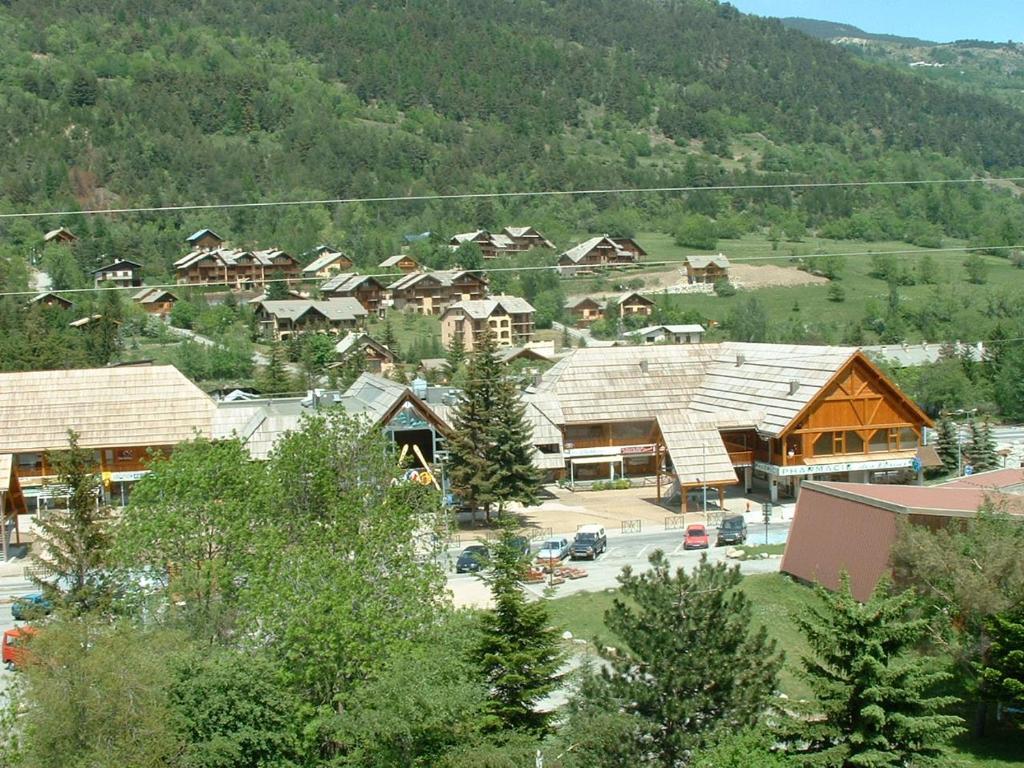 Serrecheholidays appartement pied des pistes 6