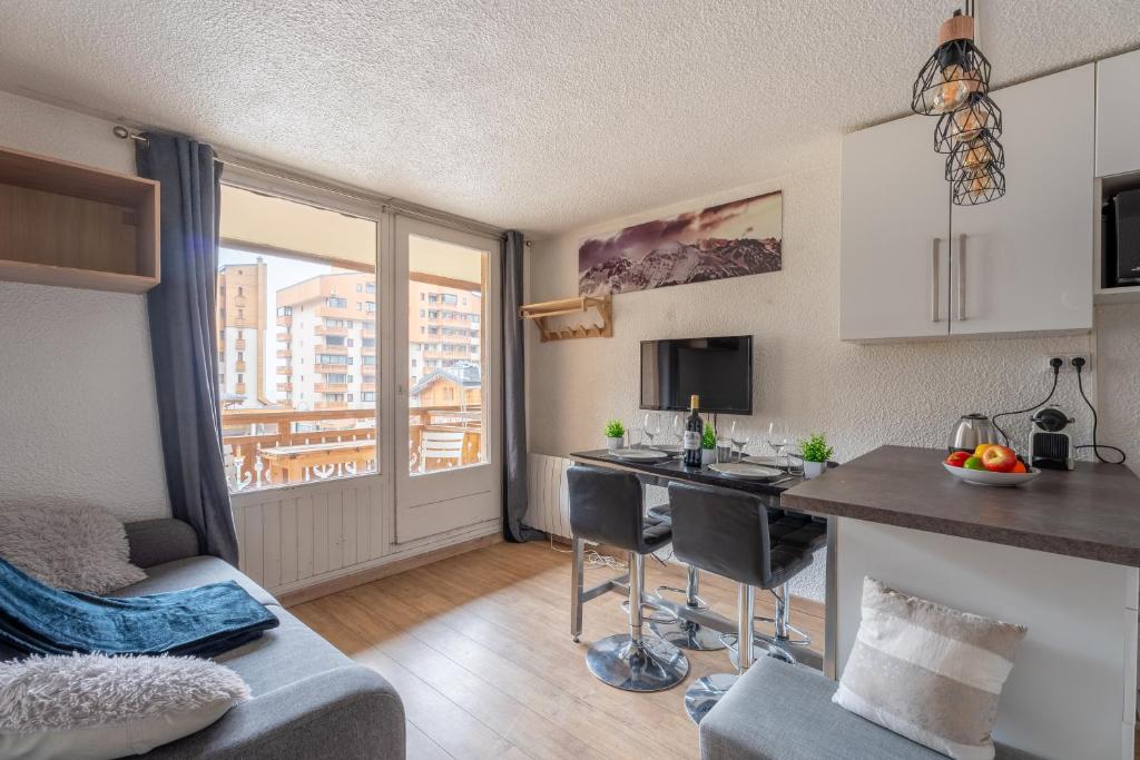 Ski In Out Heart of Val Thorens Convenient Flat WiFi 92 appartement pied des pistes 17