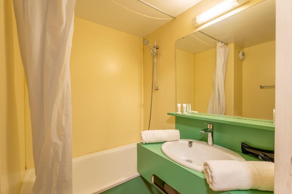 Ski In Out Heart of Val Thorens Convenient Flat WiFi 92 appartement pied des pistes 9