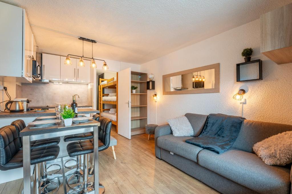 Ski In Out Heart of Val Thorens Convenient Flat WiFi 92 appartement pied des pistes