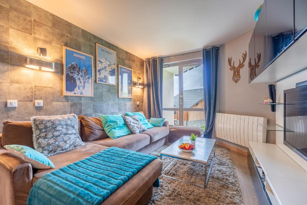 Ski In Out Heart of Val Thorens Spacious 8 Guests Apartment WiFi 303 appartement pied des pistes