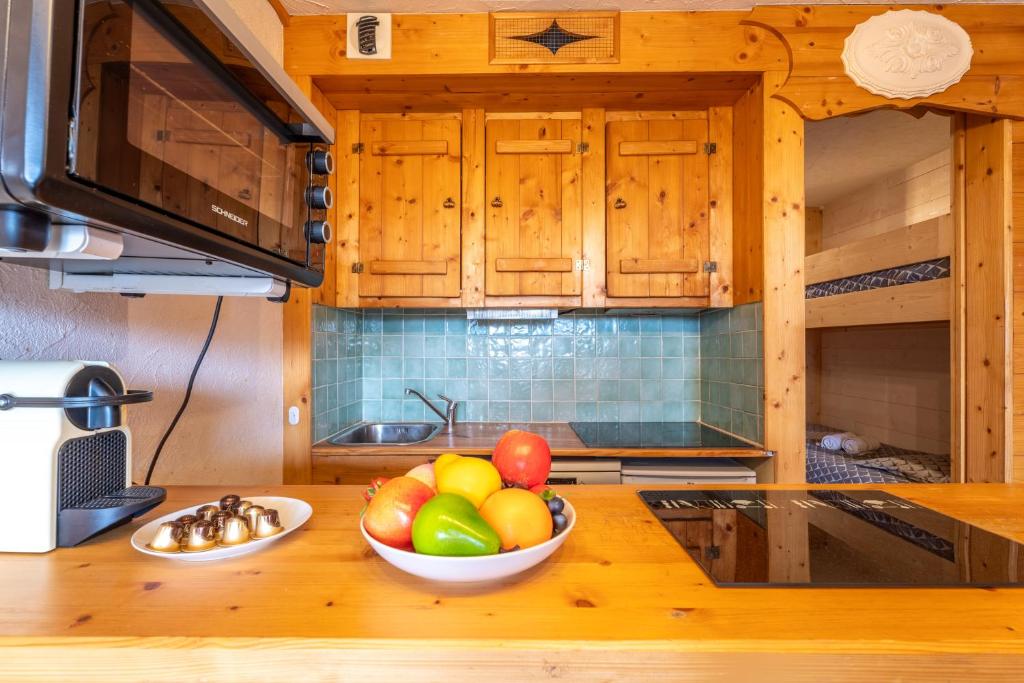 Ski In Out Heart of Val Thorens Warm Hearted Apartment WiFi 165 appartement pied des pistes 15