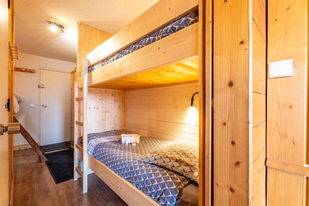 Ski In Out Heart of Val Thorens Warm Hearted Apartment WiFi 165 appartement pied des pistes 6