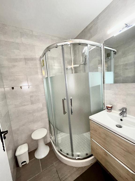 Ski a 20m Telesiege Le Diable Menage Inclus Possibilite de louer 2 Apparts Superbe Vue appartement pied des pistes 2