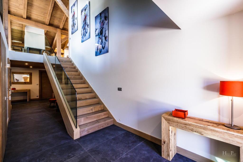 Ski in ski out Le Moulin charming duplex just 50 m from Princesse gondola Megeve appartement pied des pistes 18