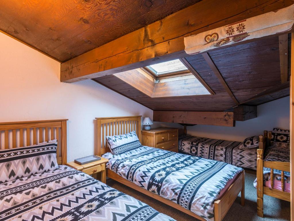 Ski inski out pool great for summer and winter appartement pied des pistes 1