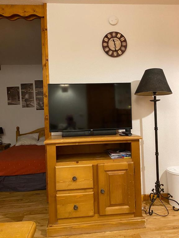 Skis aux pieds station 1800 Dame Blanche appartement pied des pistes 13