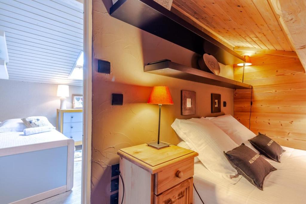 SlowChalet MontBlanc Duplex Mountain View Balcony Elevator Free Parking Calm appartement pied des pistes 19
