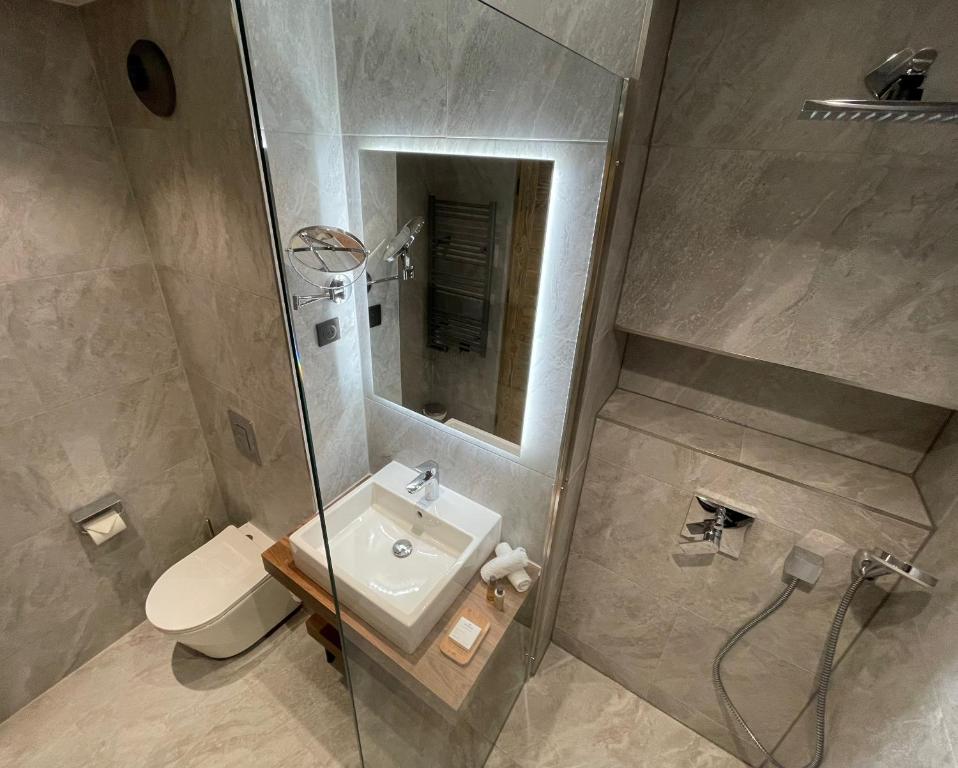 Spacious ski in ski out apartment 4 6 pax 161 Sources de Marie Arc 1950 appartement pied des pistes 19