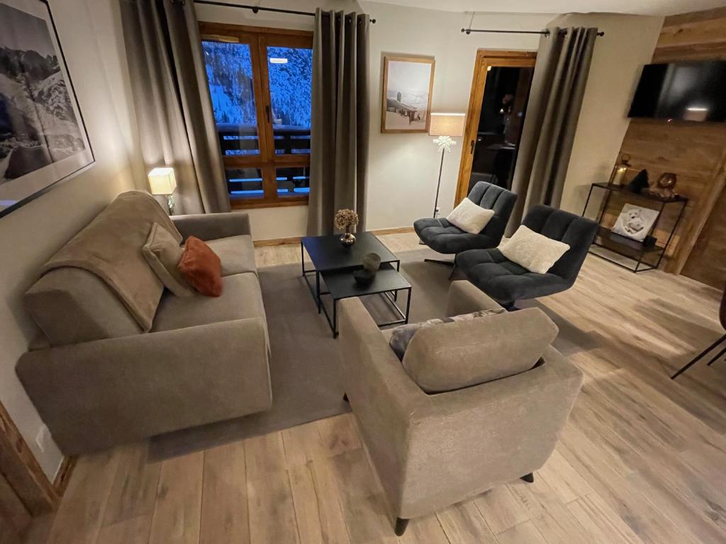 Spacious ski in ski out apartment 4 6 pax 161 Sources de Marie Arc 1950 appartement pied des pistes