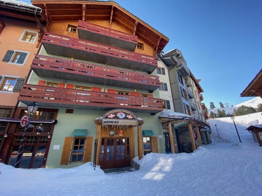 Studio 2 personnes Hameau du Glacier ARC 1950 Le Village appartement pied des pistes 6