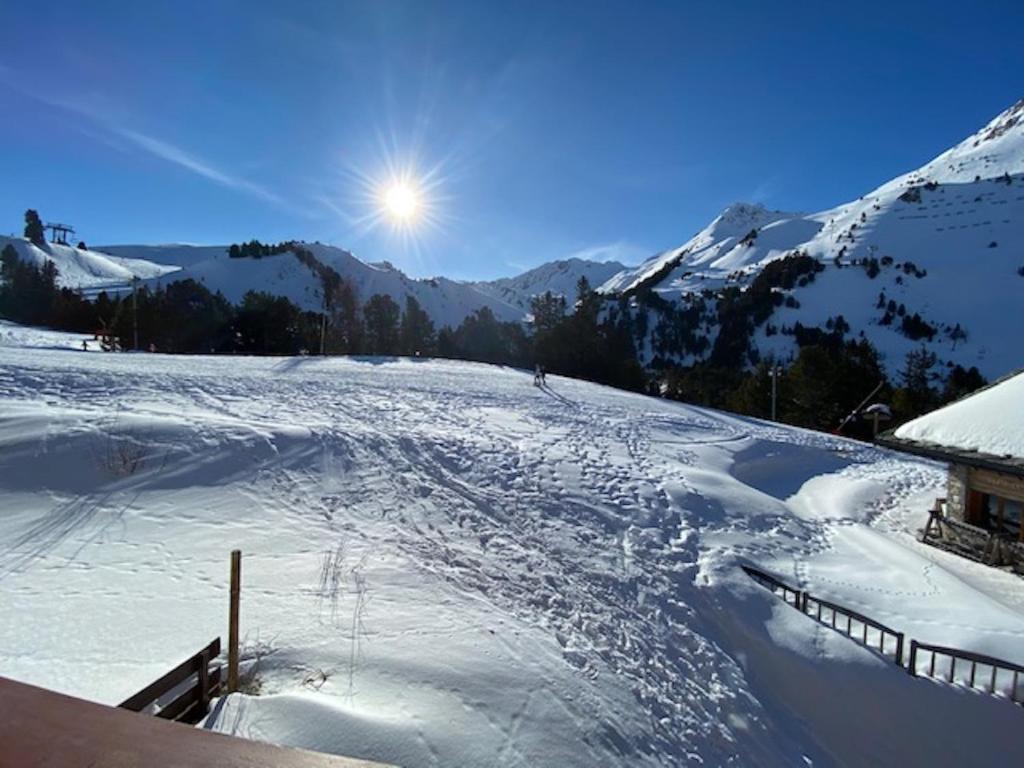 Studio 2 personnes Hameau du Glacier ARC 1950 Le Village appartement pied des pistes 8