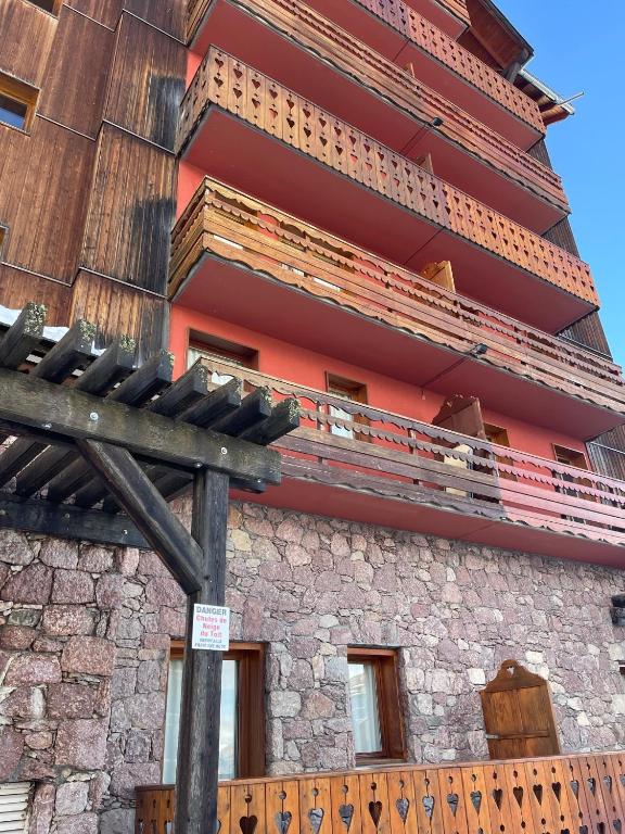 Studio 4 a 5 personnes Les balcons de Sirius RISOUL appartement pied des pistes 11