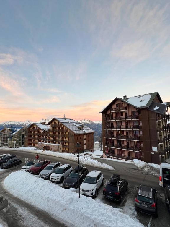 Studio 4 a 5 personnes Les balcons de Sirius RISOUL appartement pied des pistes 12