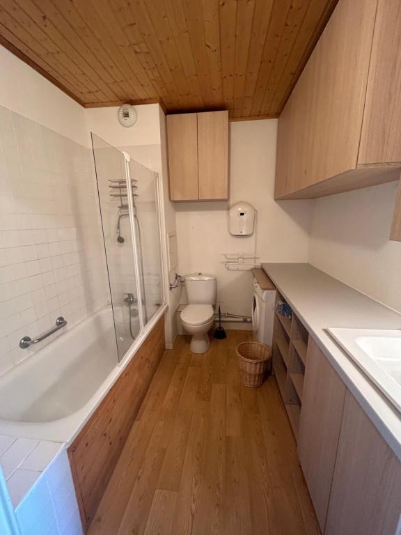 Studio 4 a 5 personnes Les balcons de Sirius RISOUL appartement pied des pistes 5