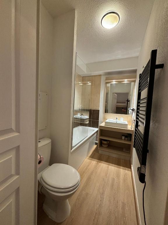 Studio 4 pers. Les Orres 1800 appartement pied des pistes 5