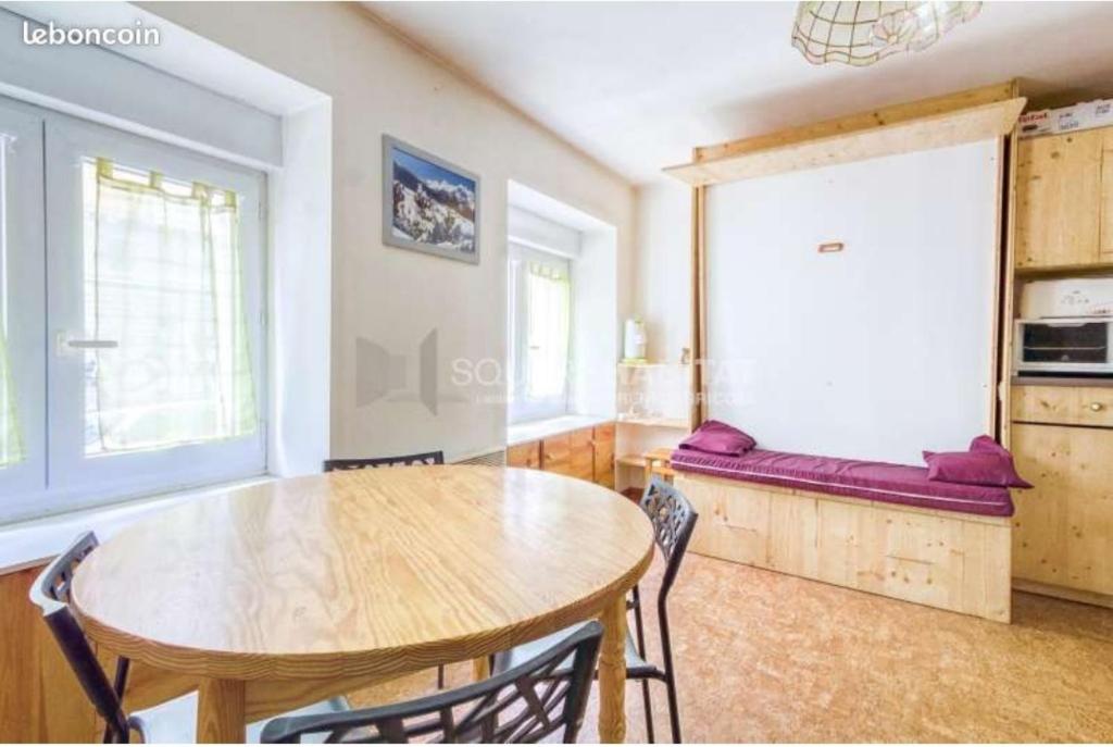 Studio 4 personnes parking prive appartement pied des pistes 11