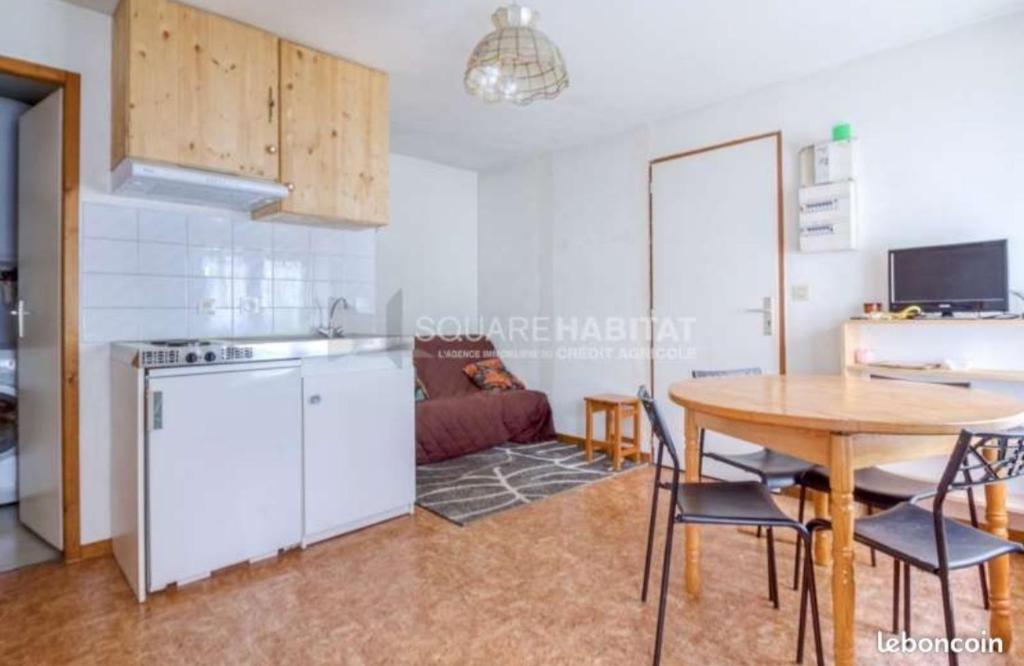 Studio 4 personnes parking prive appartement pied des pistes 9