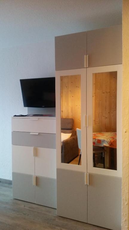 Studio COTE BRUNE 2 ALPES hotel pied des pistes 9