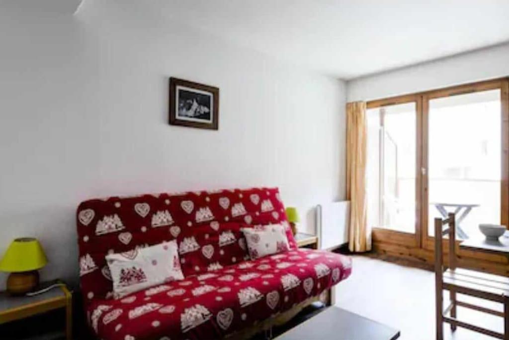 Studio Grand Chalet hyper centre appartement pied des pistes 2