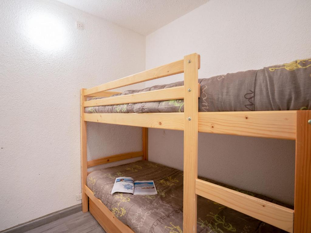 Studio Lunik Orion 28 by Interhome appartement pied des pistes 3