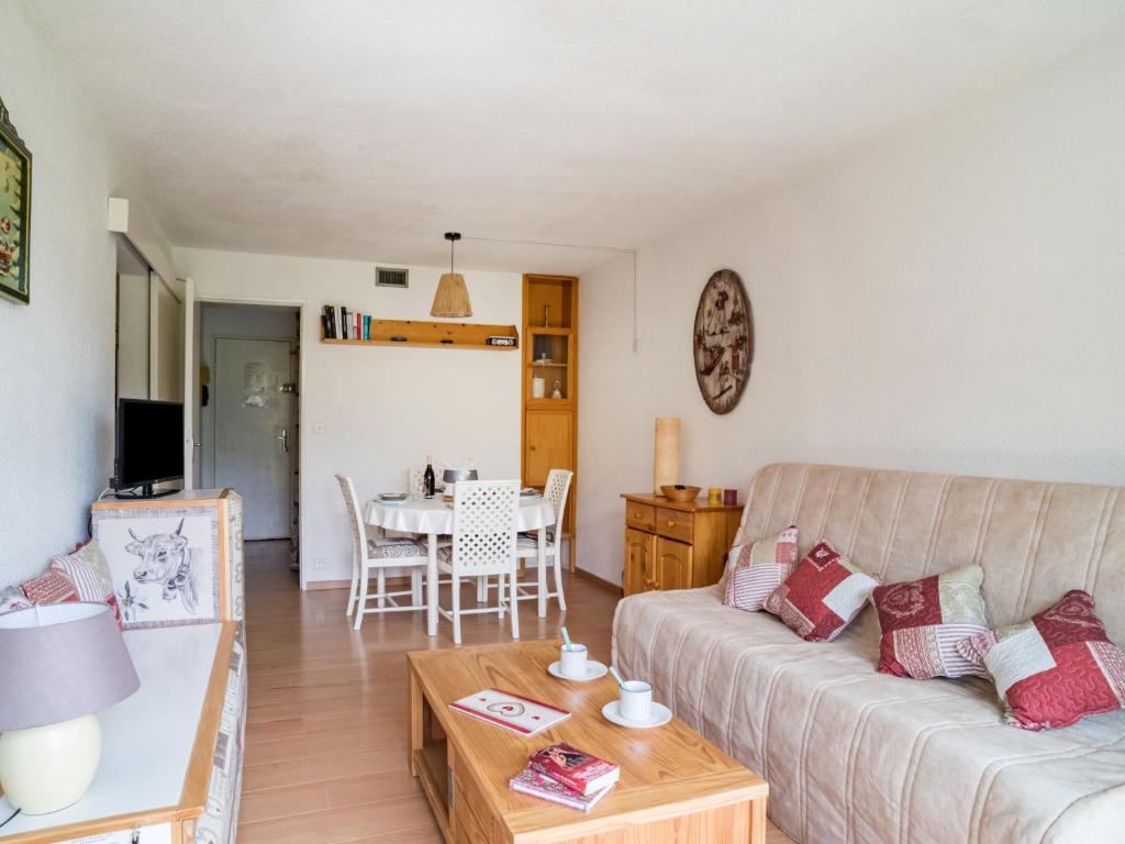 Studio Lunik Orion 32 by Interhome appartement pied des pistes 1