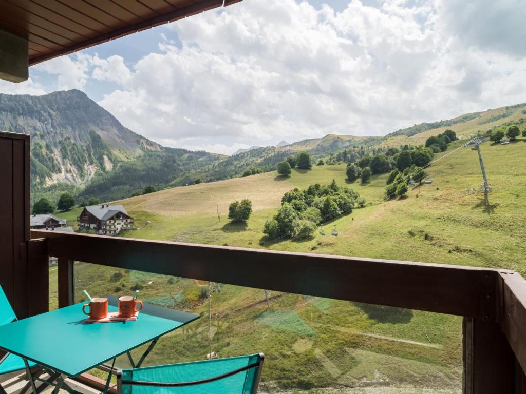 Studio Lunik Orion 32 by Interhome appartement pied des pistes 12