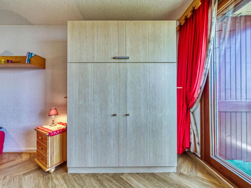 Studio Lunik Orion 49 by Interhome appartement pied des pistes 11