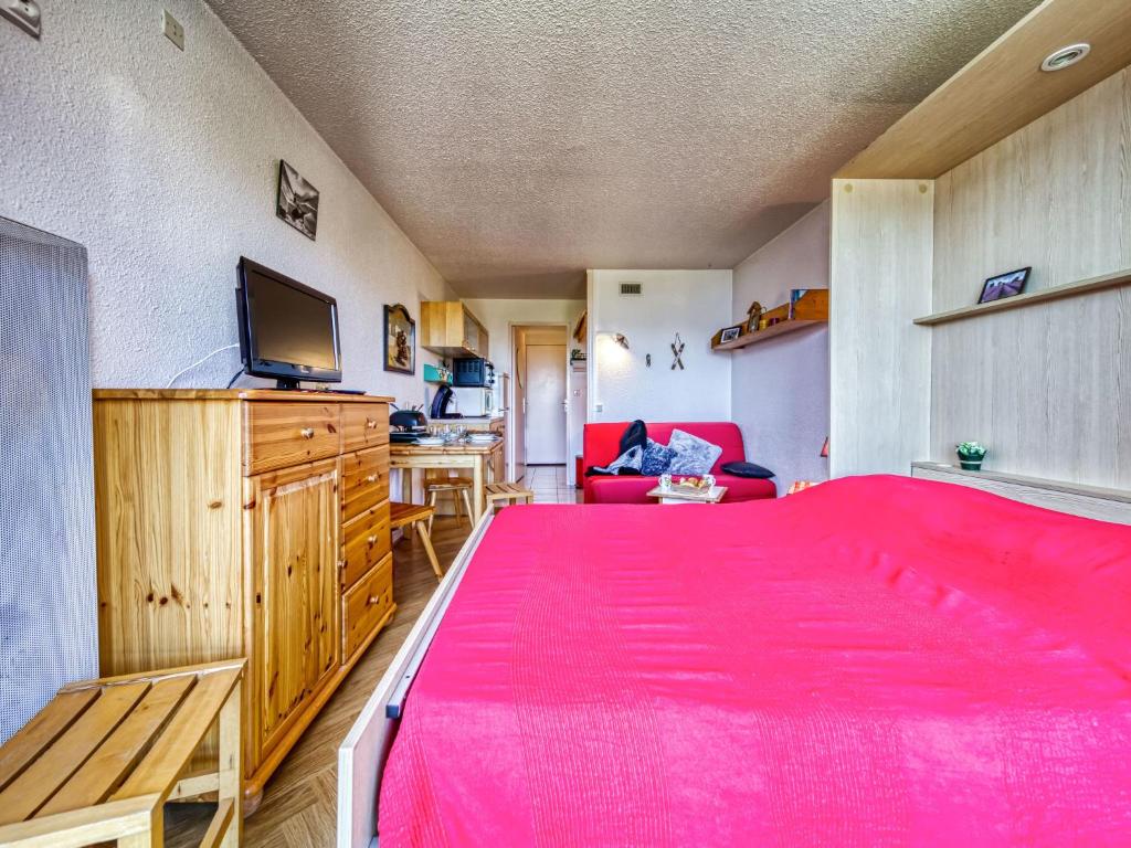 Studio Lunik Orion 49 by Interhome appartement pied des pistes 12