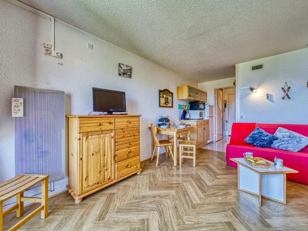 Studio Lunik Orion 49 by Interhome appartement pied des pistes 7