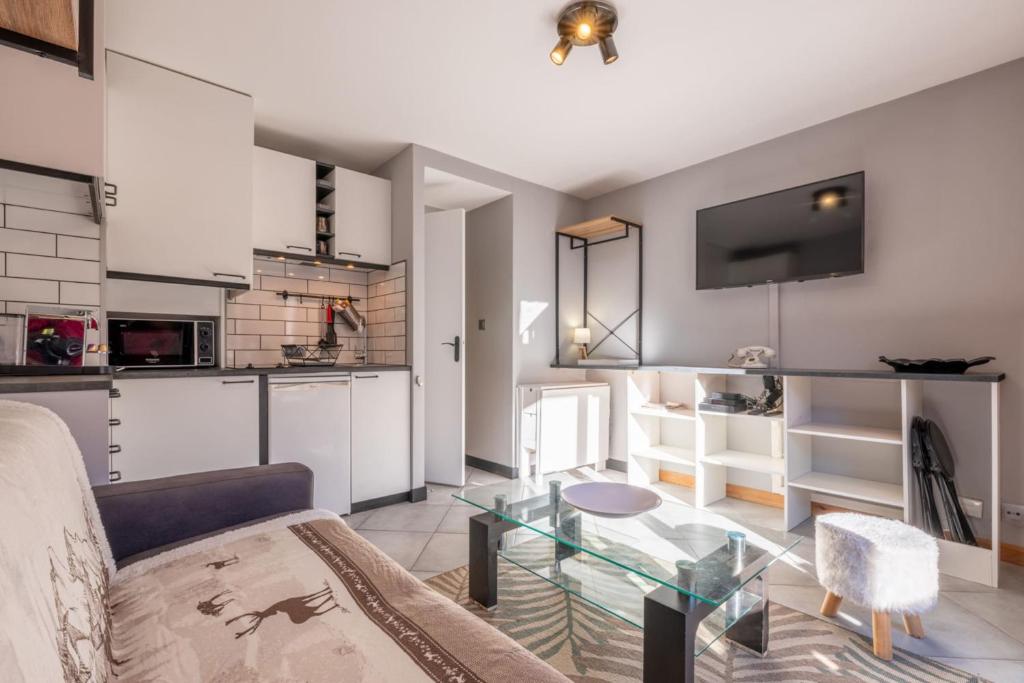 Studio Near Lac Des Chavants Superb View hotel pied des pistes 1
