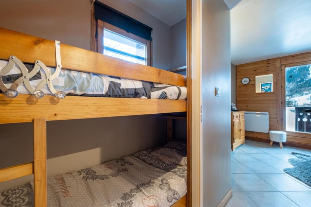 Studio Near Lac Des Chavants Superb View hotel pied des pistes 9