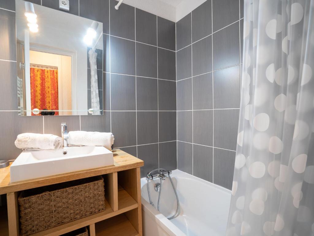 Studio Pegase Phenix 68 by Interhome appartement pied des pistes 10