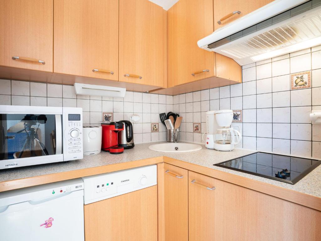 Studio Pegase Phenix 68 by Interhome appartement pied des pistes 11