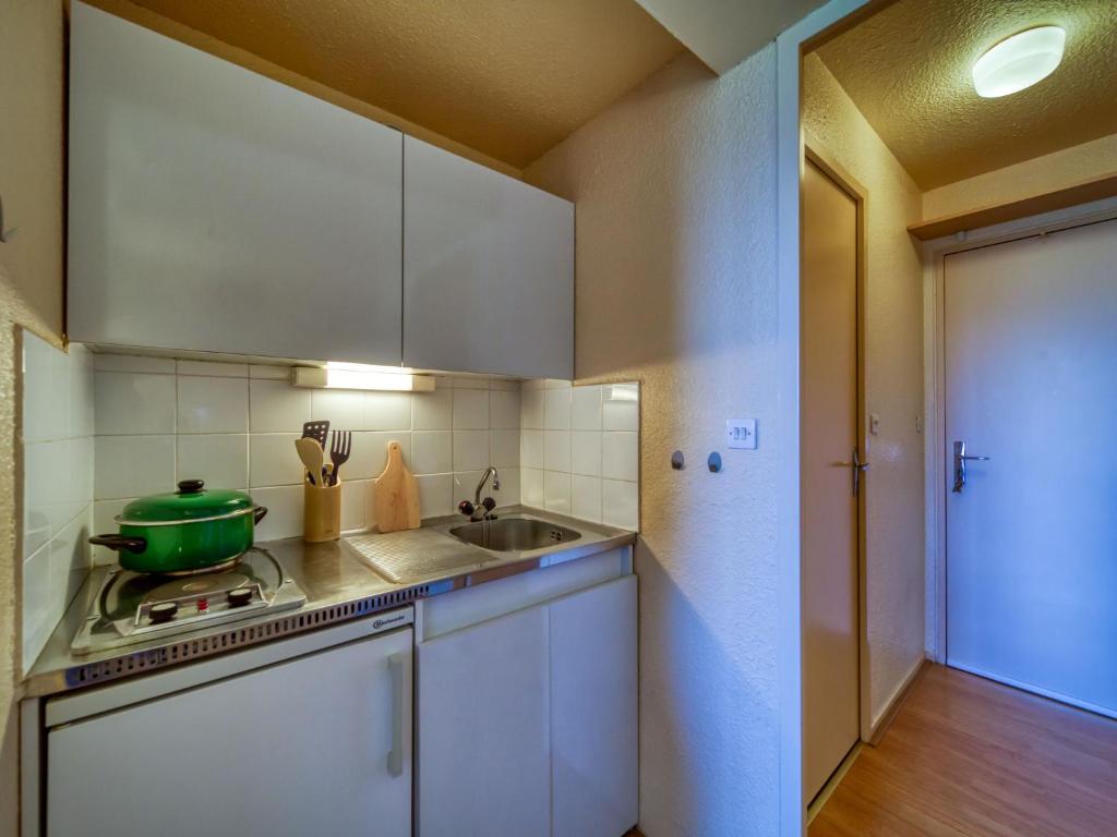 Studio Pegase Phenix 73 by Interhome appartement pied des pistes 19