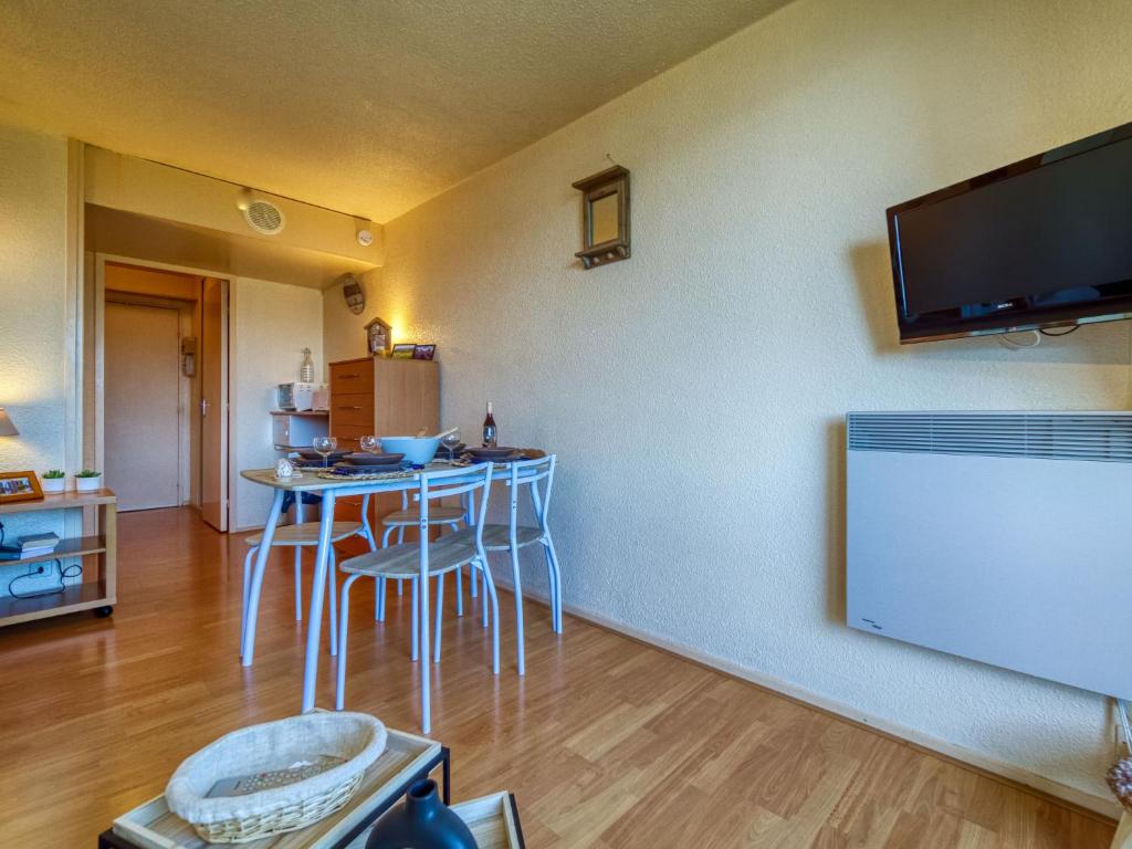 Studio Pegase Phenix 73 by Interhome appartement pied des pistes 9